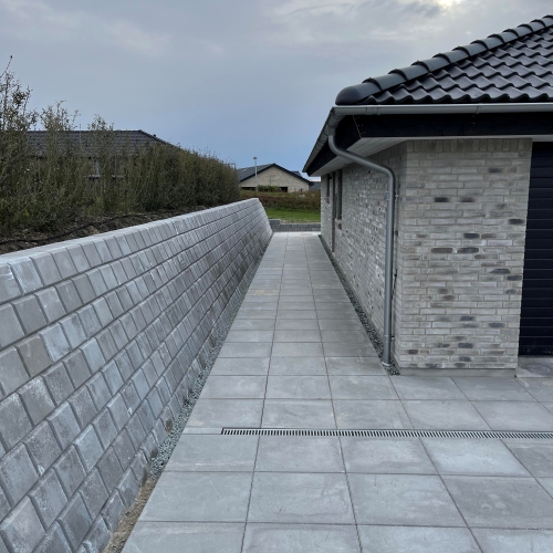 Støttemur fra Anlægsgartner Casper Rasmussen i Munkebo